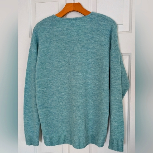 Warm & Cozy Pullover V-Neck Sweater - Picture 2 of 7